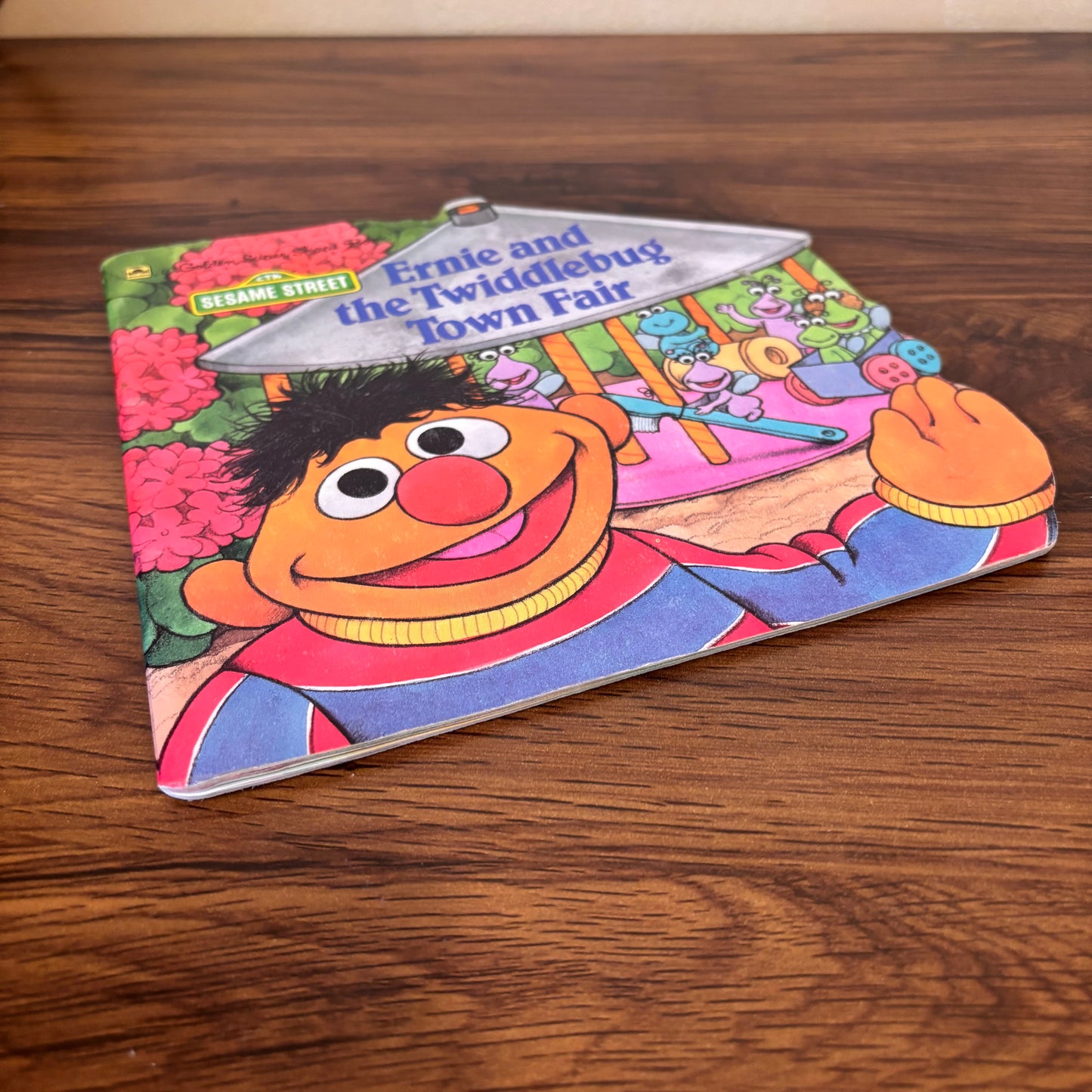 Ernie and the Twiddlebug Town Fair 1990 Sesame Street Golden Super Shape Book