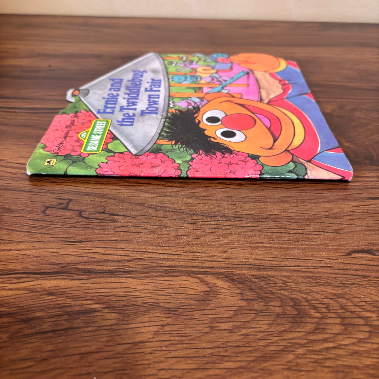 Ernie and the Twiddlebug Town Fair 1990 Sesame Street Golden Super Shape Book