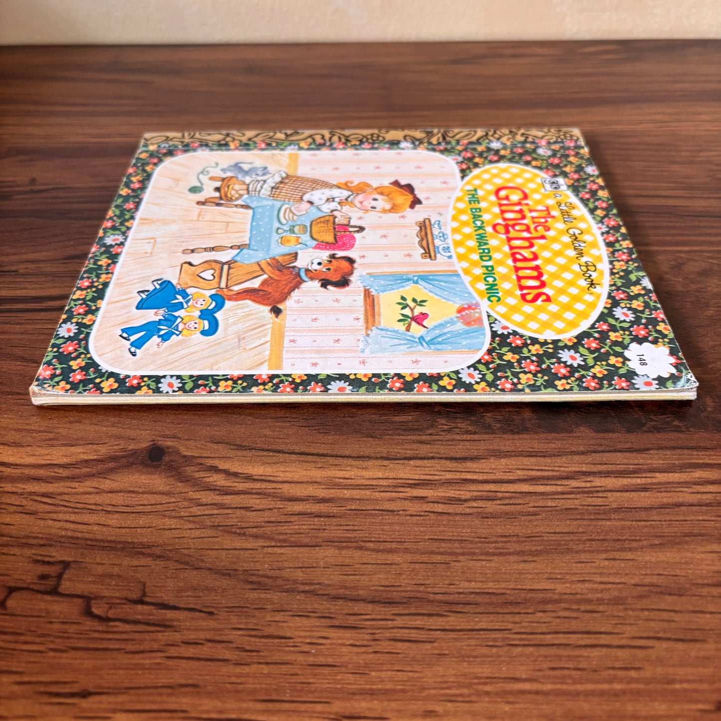 The Ginghams: The Backward Picnic by Joan Chase Bowden (1976) | Little Golden Book