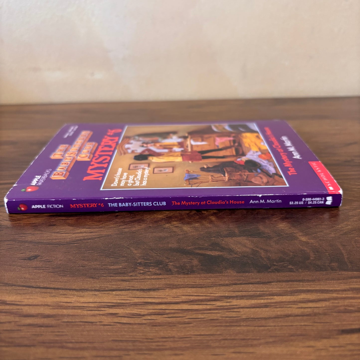The Baby-Sitters Club Mystery #6: The Mystery at Claudia’s House by Ann M. Martin (1992 Scholastic Paperback)