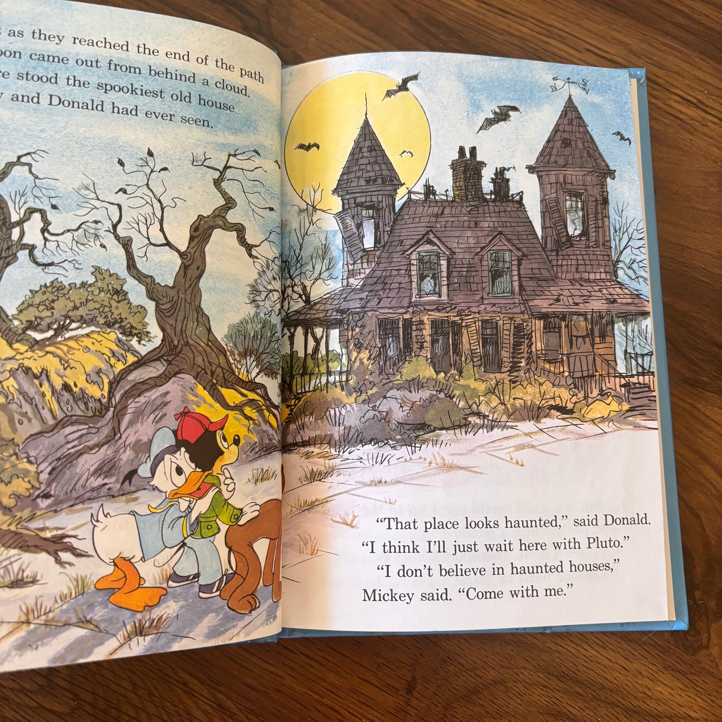 Disney's The Haunted House 1975 Grolier Book Club Edition - Wonderful World of Reading Hardcover