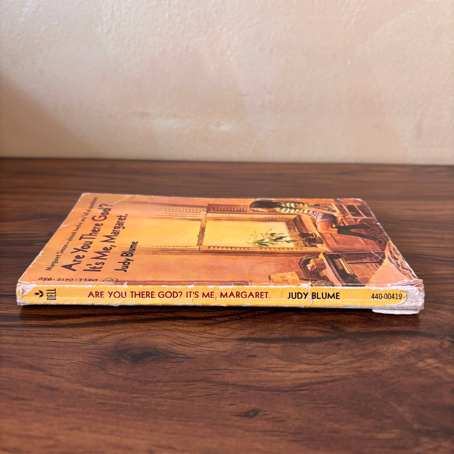 Are You There God? It’s Me, Margaret by Judy Blume - 1975 Dell Paperback