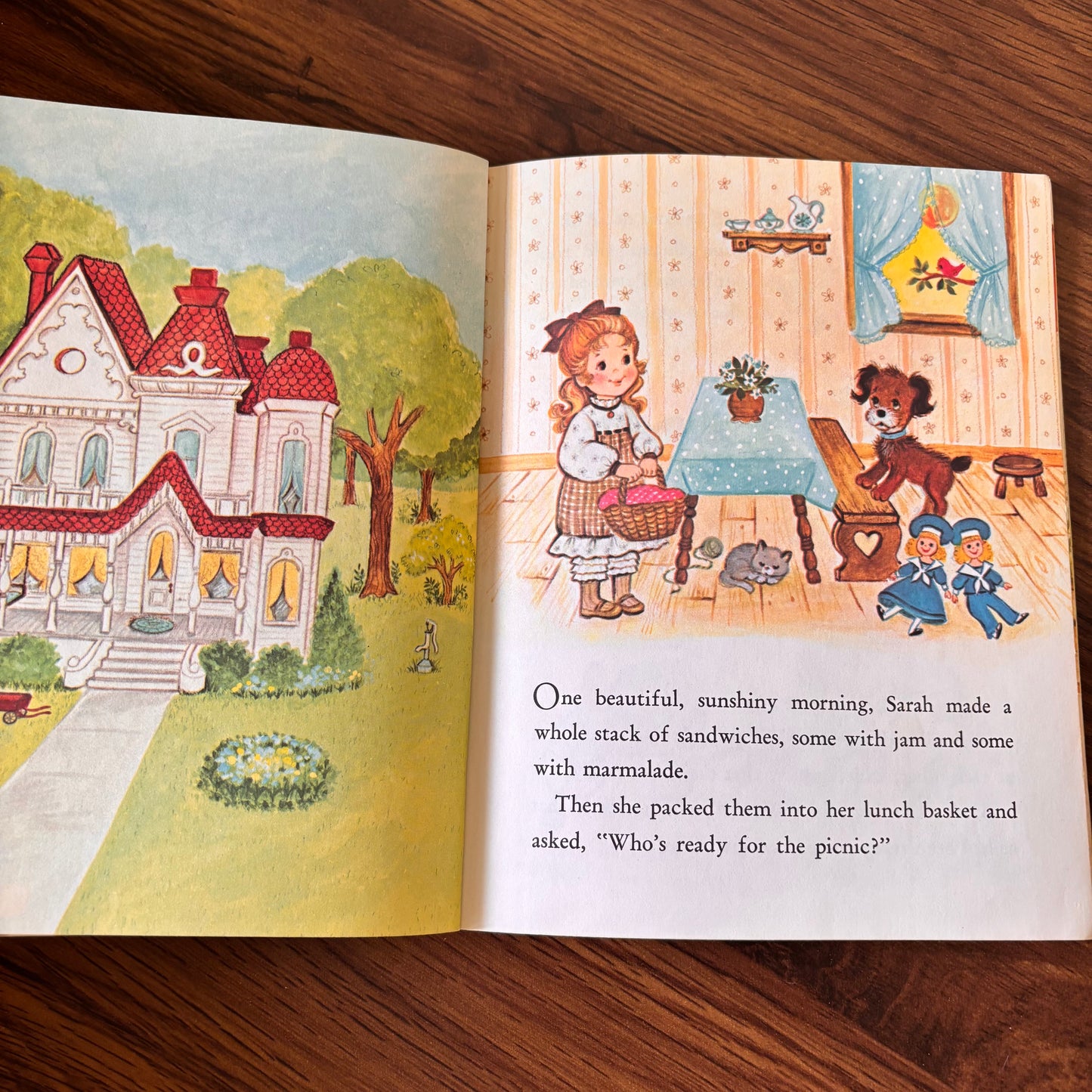 The Ginghams: The Backward Picnic by Joan Chase Bowden (1976) | Little Golden Book