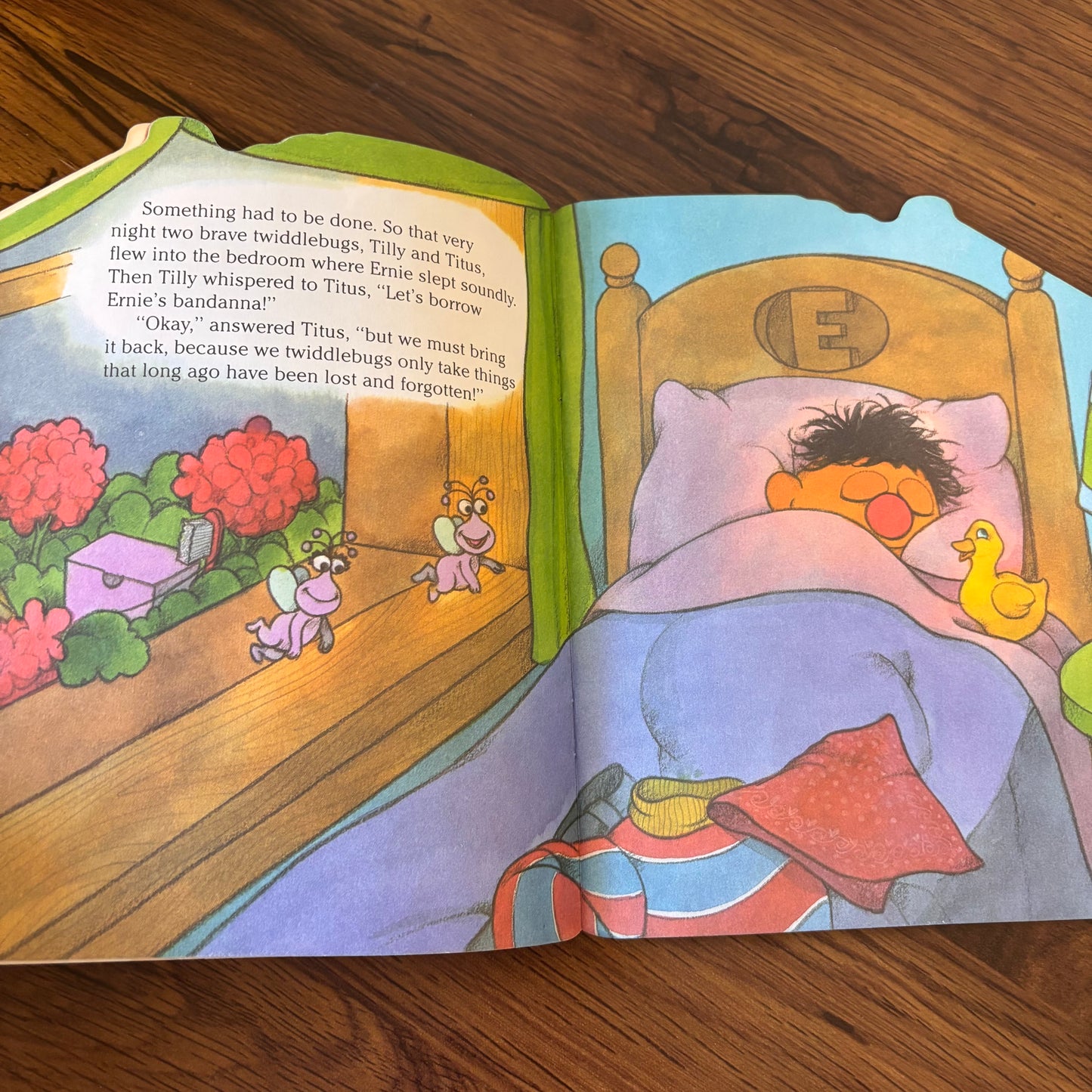 Ernie and the Twiddlebug Town Fair 1990 Sesame Street Golden Super Shape Book