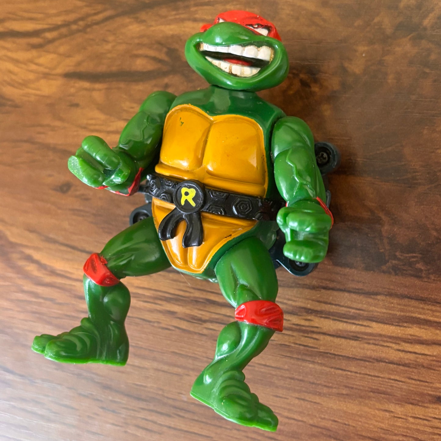 Teenage Mutant Ninja Turtles City Sewer Shell Raphael Action Figure (1991 Playmates Toys)