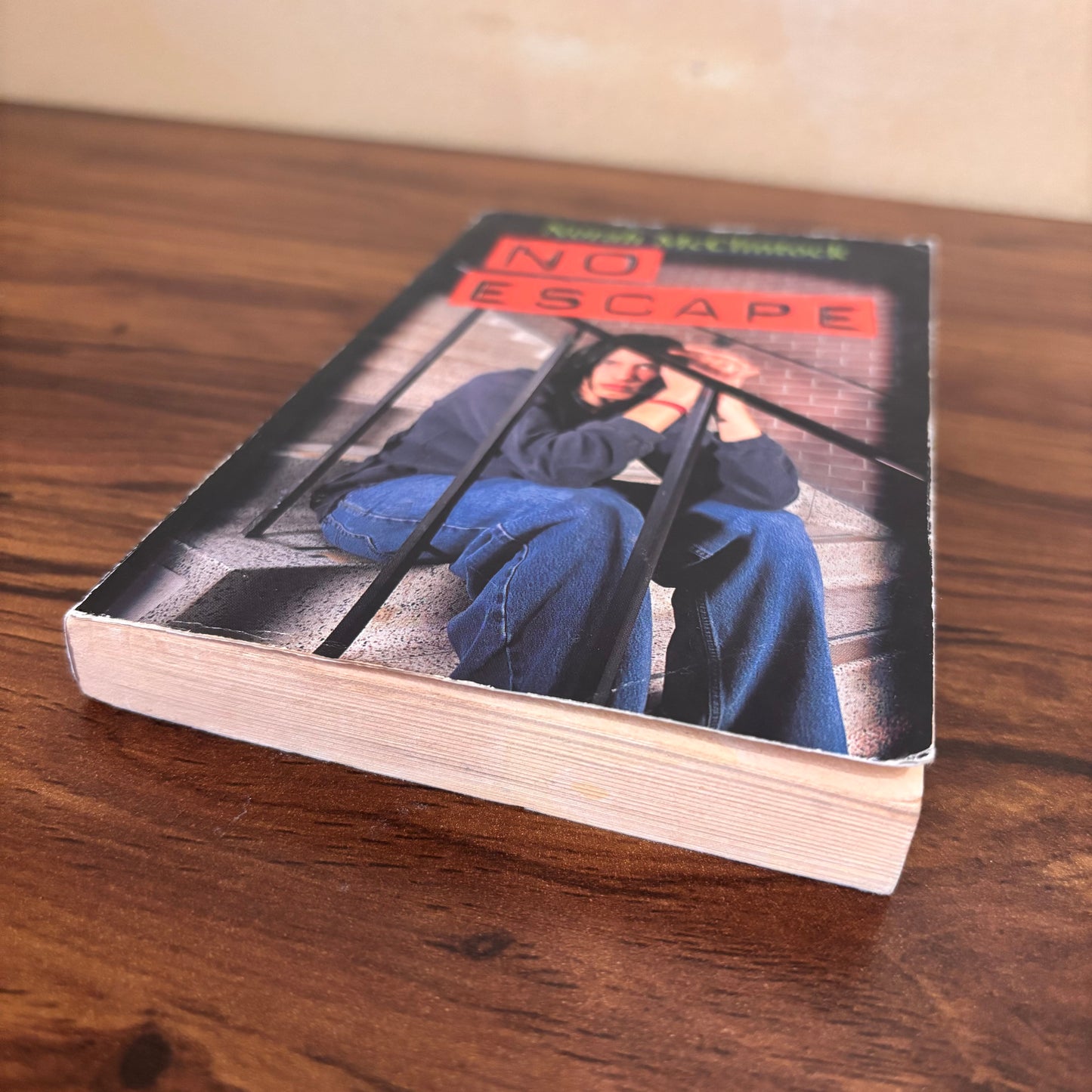 No Escape Norah McClintock 2003 Scholastic Paperback