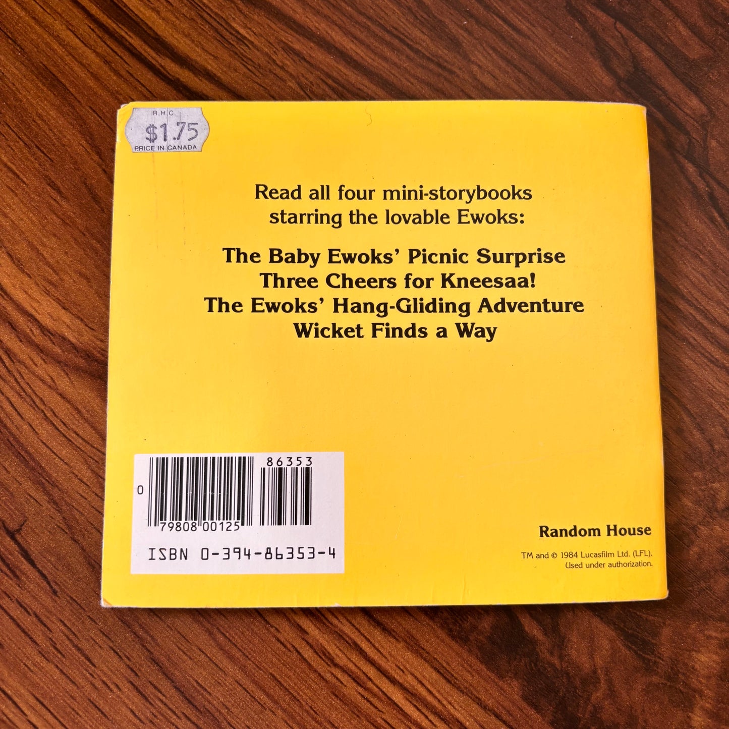 The Baby Ewoks Picnic Surprise Mini Book (1984) | Star Wars Return of the Jedi
