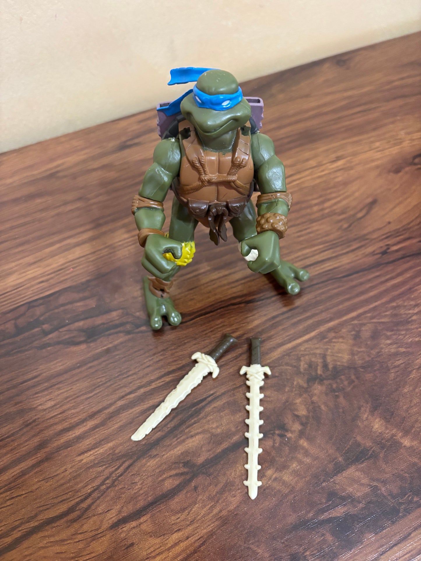 Teenage Mutant Ninja Turtles Paleo Patrol Leo 2005 - Leonardo Jurassic Age TMNT