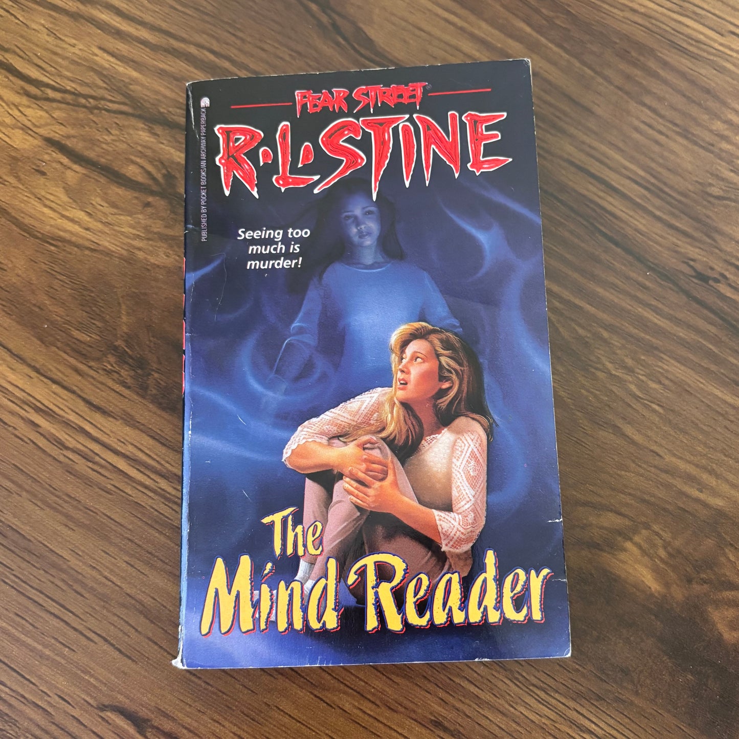 Fear Street: The Mind Reader by R.L. Stine 1994 - A thrilling teen horror novel from the iconic Fear Street series. Perfect for fans of suspense, mystery, and the supernatural.