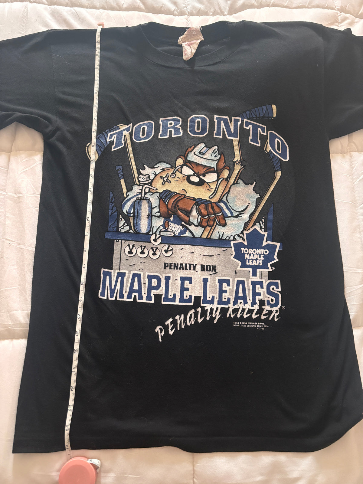 1994 Tasmanian Devil Toronto Maple Leafs T-Shirt Size Medium