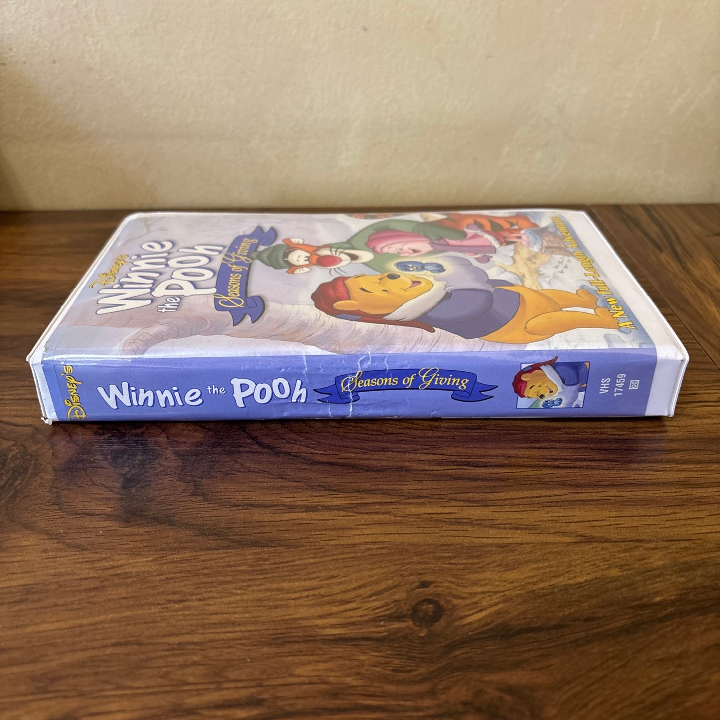 Winnie the Pooh: Seasons of Giving VHS - Classic Holiday Adventure Featuring Pooh, Tigger, and Friends