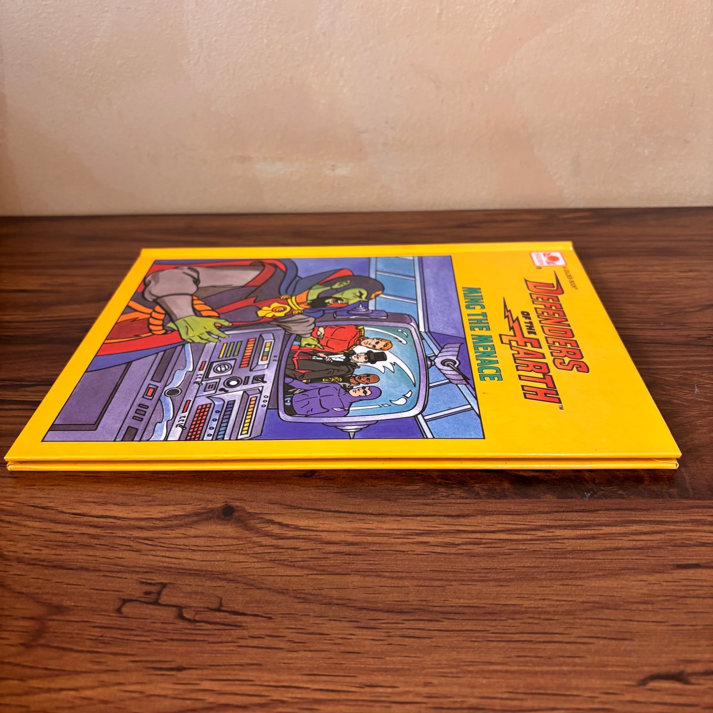 Retro superhero kids book Ming the Menace from Defenders of the Earth, a 1986 hardcover storybook with Flash Gordon style cartoon adventure, villain cover art, and nostalgic 80s reading charm.