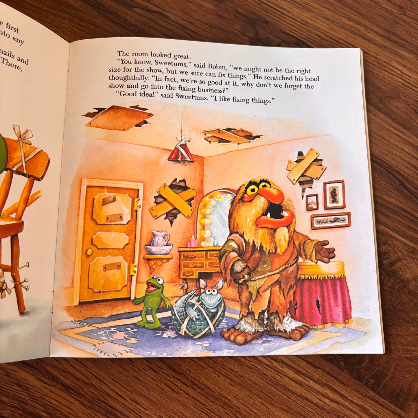 Two for the Show by Horace B.T. Calhoun with illustrations by Sue Venning, a 1982 Muppet Press Random House softcover children’s book with bright retro cover artwork.