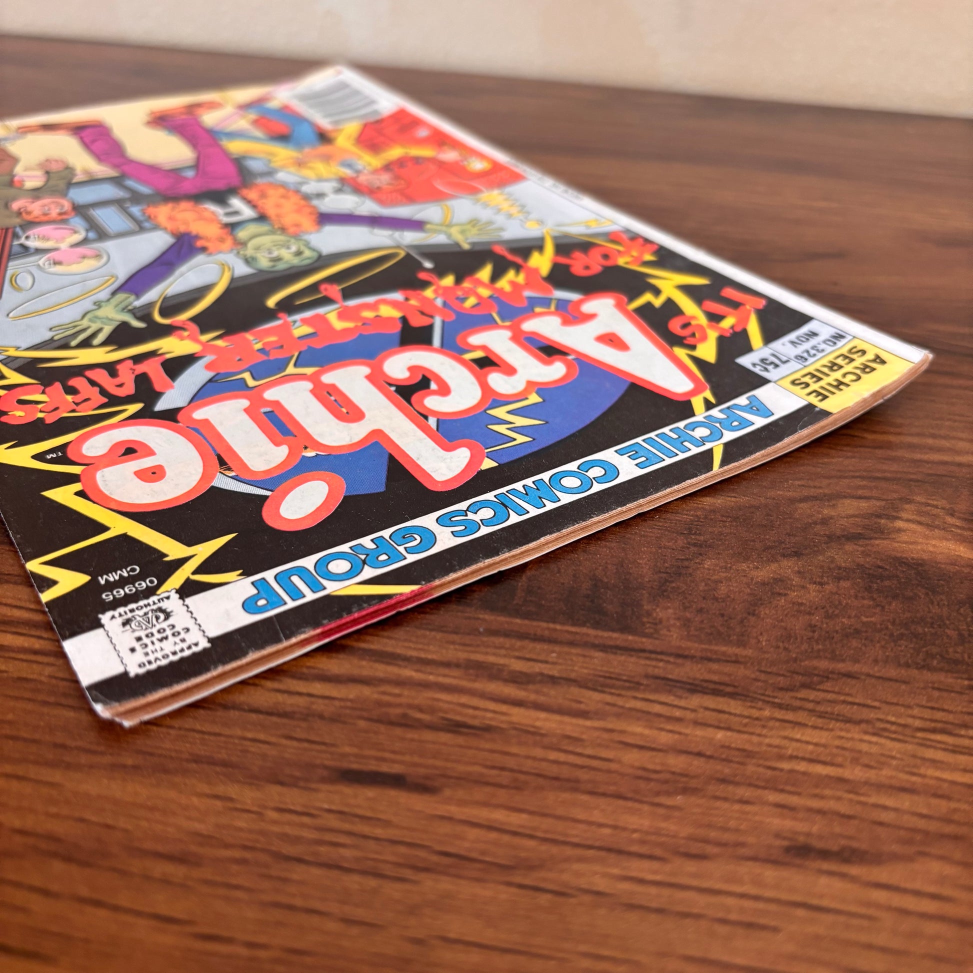 Vintage comic for Archie and Halloween collectors, featuring It’s Archie for Monster Laffs No. 326 with monster lab cover art and playful 1980s horror-comic nostalgia.