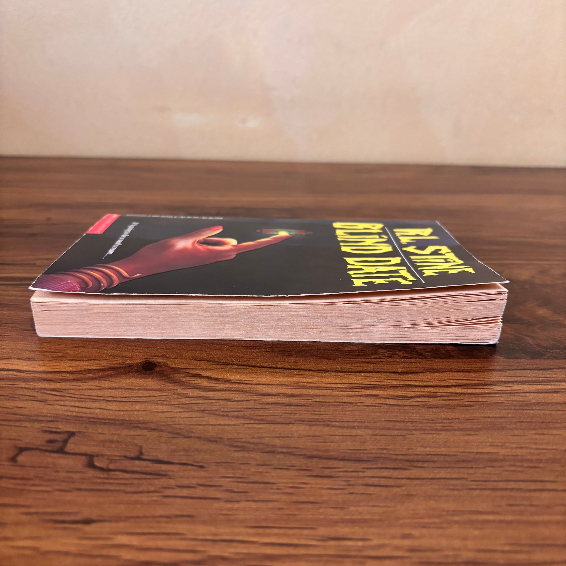 Vintage Point Horror Blind Date scary paperback with bold neon-style R.L. Stine cover lettering, a creepy doorbell image, and retro 80s horror fiction nostalgia.